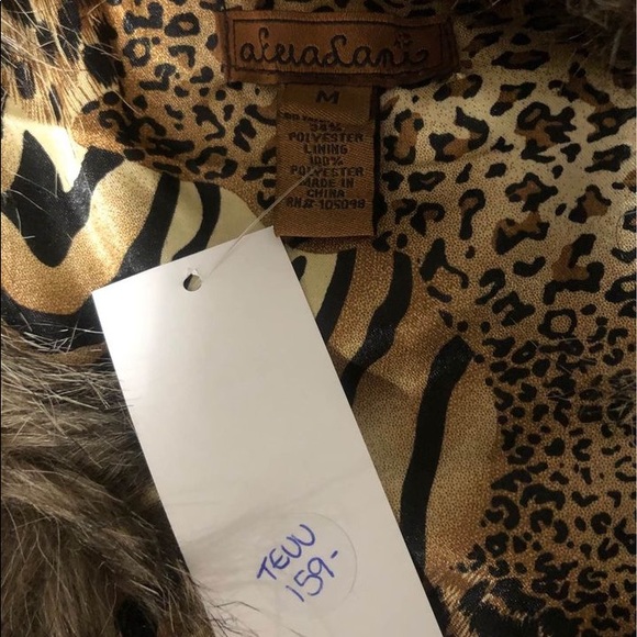 Faux Fur Cropped Jacket - Picture 2 of 2